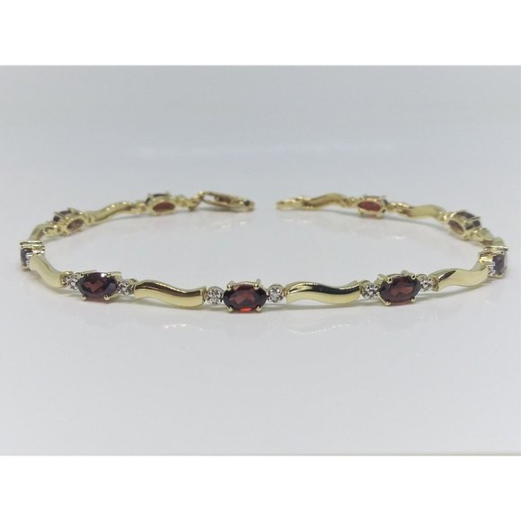 10k Yellow Gold Natural Garnet Link Bracelet - Picture 1 of 7